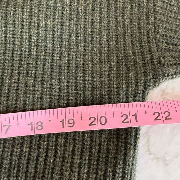 Tahari Long Sweater Tunic Cowl Neck Dark Green Yak Wool blend size M - Picture 6 of 7